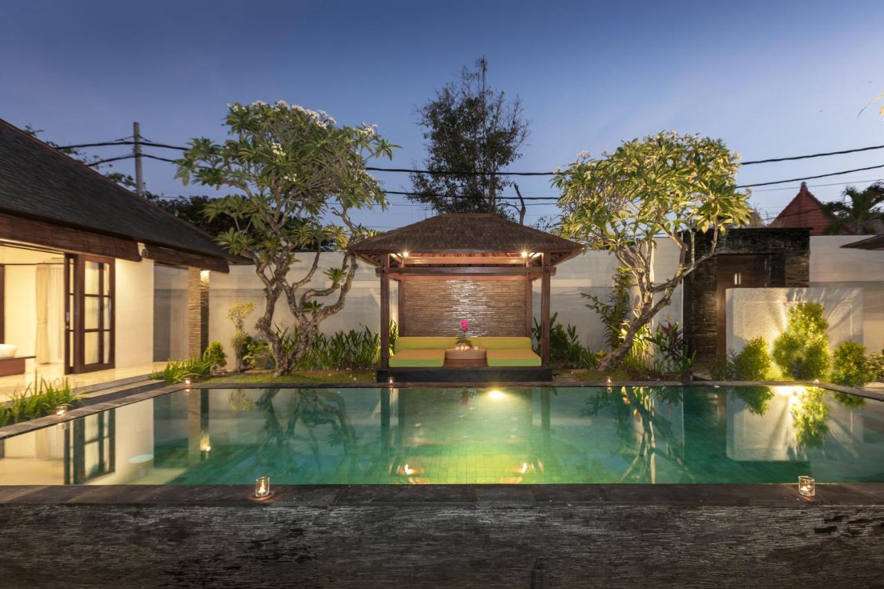 Villa Litera Seminyak Exterior foto
