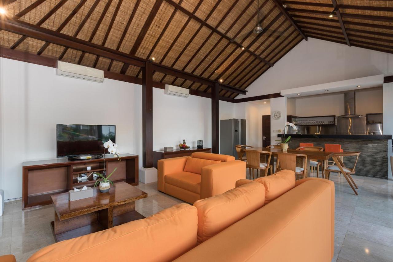 Villa Litera Seminyak Exterior foto
