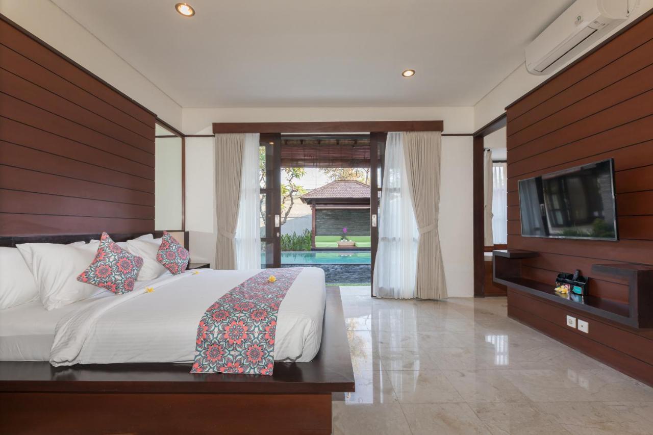 Villa Litera Seminyak Exterior foto